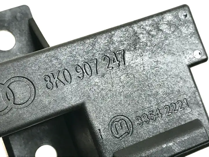 Audi A6 C7 (2011 - 2014) 8K0907247 Блок бесключевого доступа — фото 3