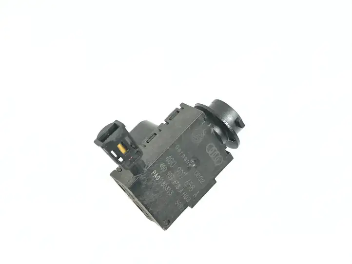 Audi A6 C7 (2011 - 2014) 4G0907658A Датчик качества воздуха — фото 1