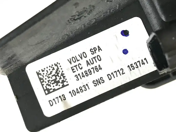 Volvo S90, V90 (2016 - 2020) 31489764 Педаль акселератора — фото 4