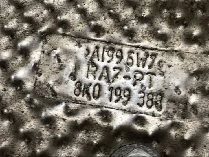 Audi A4 S4 B8 8K (2011 - 2015) 8K0199388BE Кронштейн двигателя — фото 3
