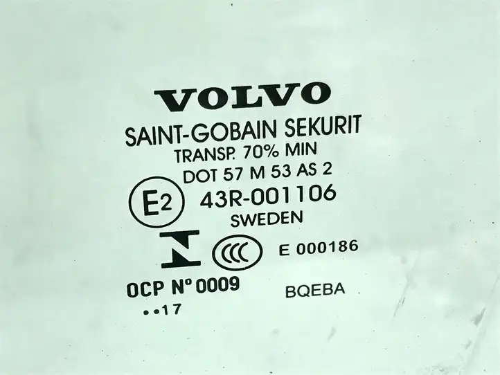 Volvo S90, V90 (2016 - 2020) E243R001106 Стекло передней двери — фото 3
