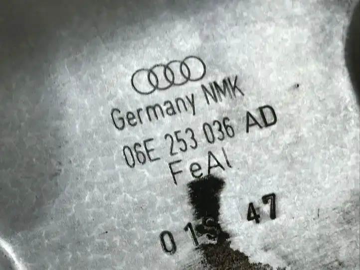 Audi A6 C7 (2011 - 2014) 06E253036AD Теплоизоляция (теплозащита) — фото 3