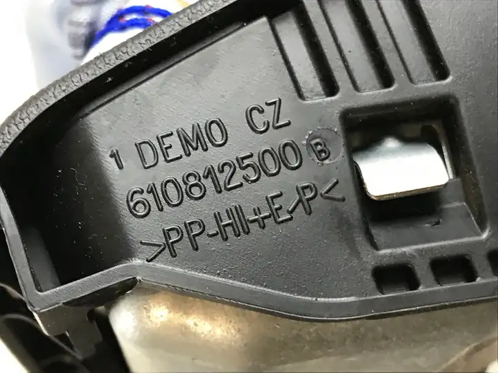 Audi A6 C7 (2011 - 2014) 4G8880841A Коленная подушка безопасности — фото 4