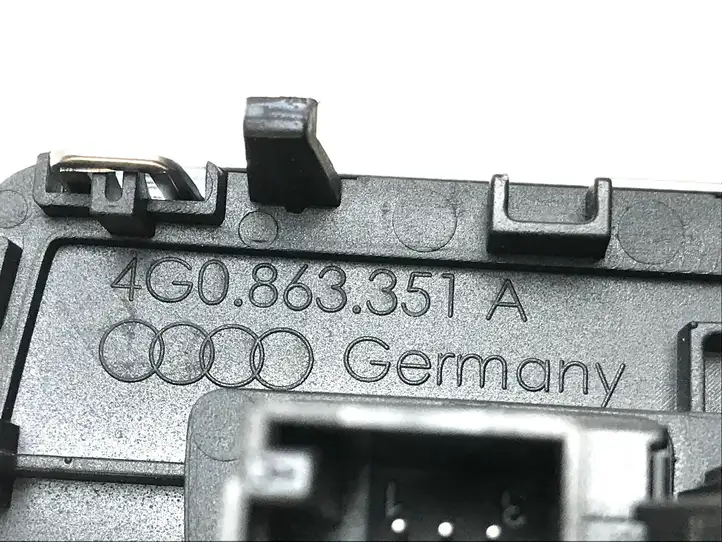 Audi A6 C7 (2011 - 2014) 4G0863351A Включатель обогрева — фото 6