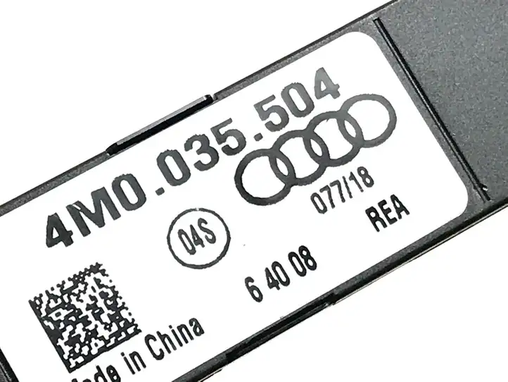 Audi A4 S4 B9 (2015 - 2019) 4M0035504 Усилитель антенны — фото 3