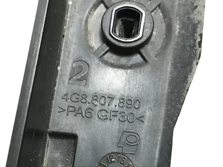 Audi A7 S7 4G (2010 - 2014) 4G8807890 Кронштейн заднего бампера — фото 3