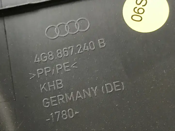 Audi A7 S7 4G (2010 - 2014) 4G8867240B Нижняя обшивка стойки B — фото 3