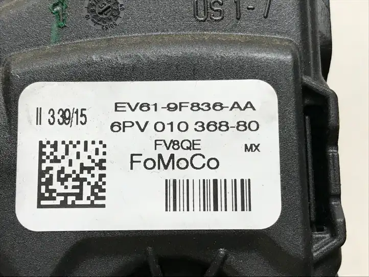 Ford Focus (2015 - 2019) EV619F836AA Педаль акселератора — фото 3