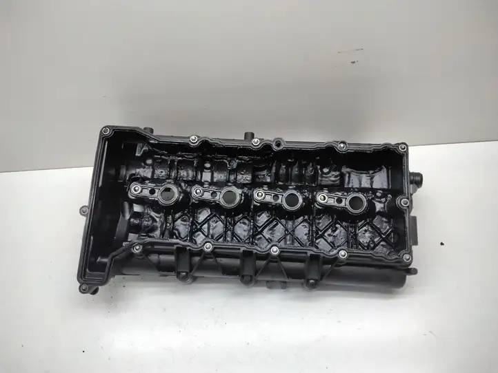 BMW 3 E90 E91 (2005 - 2012) 7797613 Крышка головки блока цилиндров — фото 3