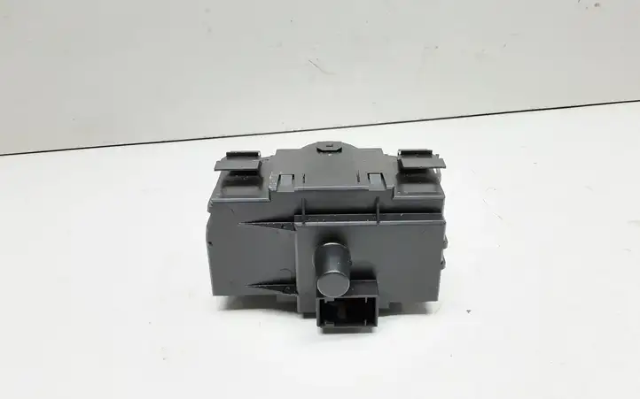 BMW 3 E90 E91 (2005 - 2012) 6932792 Включатель фонарей — фото 2