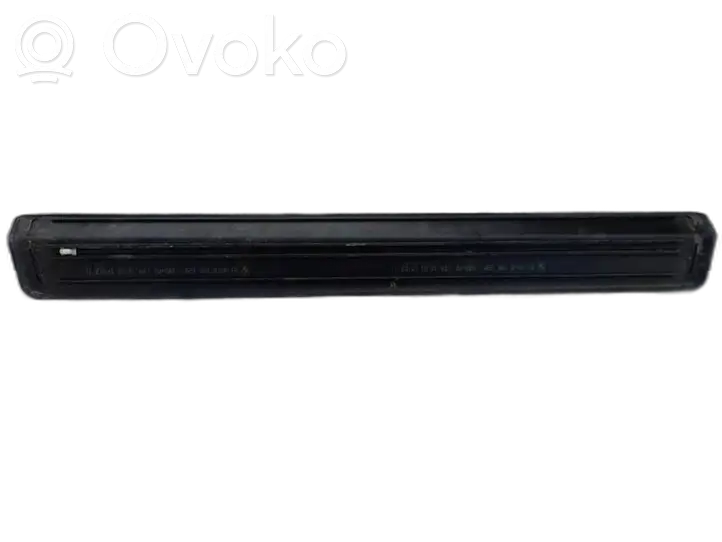 BMW 3 E46 (1998 - 2005) 51478196129 Внутренняя отделка переднего порога — фото 2