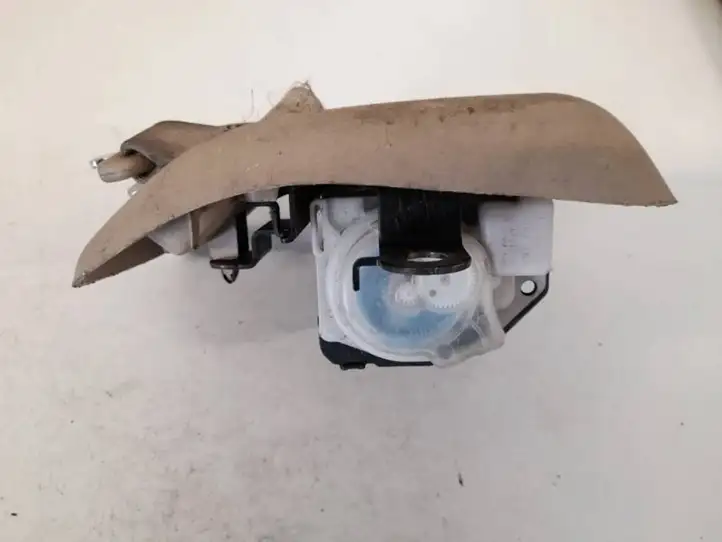 Nissan Almera N16 (2000 - 2010) ADC7078E6 Задний ремень безопасности — фото 2
