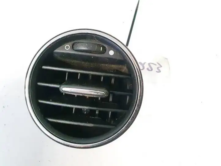 Fiat Bravo (2007 - 2014) 226541 Центральный воздушный дефлектор — фото 1