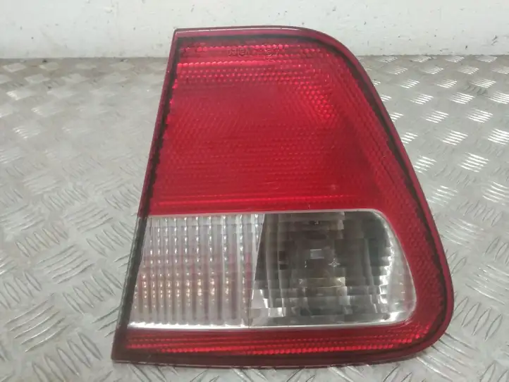 Seat Cordoba (6K) (1999 - 2002) 6K5945092F Задний фонарь в крышке багажника — фото 1