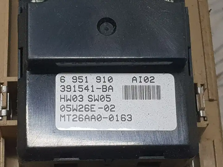BMW 5 E60 E61 (2004 - 2010) 6951910 Кнопка стеклоподъемников — фото 2