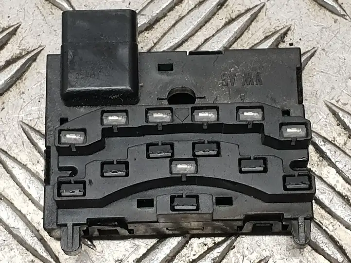 Volkswagen Touran I (2003 - 2010) 1K0959654 Датчик угла поворота руля — фото 1