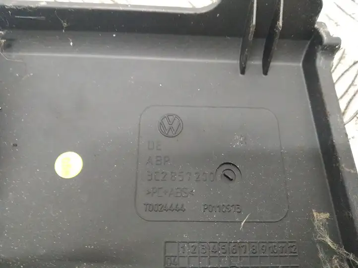 Volkswagen PASSAT B6 (2005 - 2010) 3C2857200 Центральная отделка панели приборов — фото 3