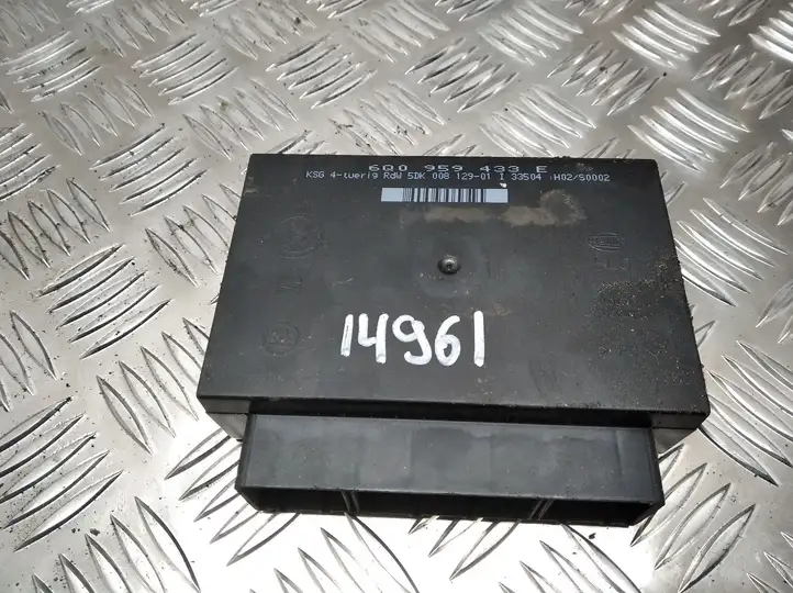 Seat Cordoba (6L) (2002 - 2009) 6Q0959433E Модуль комфорта — фото 1