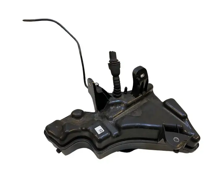 Volvo XC90 (2014 - 2019)  31405813 Жидкостный резервуар AdBlue