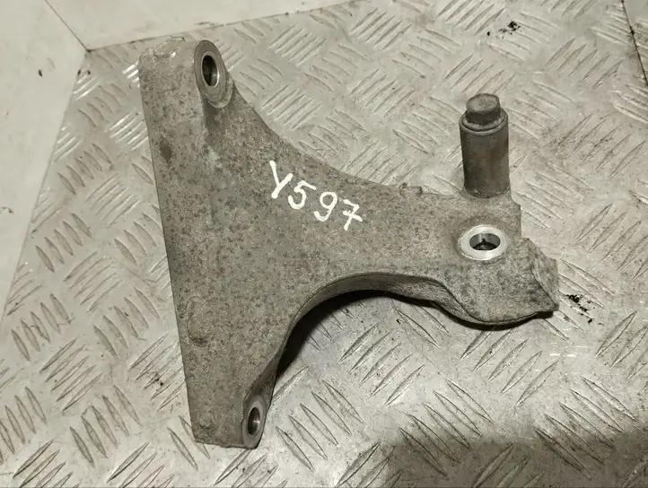 Subaru Outback (BS) (2014 - 2019) 1509172238 Кронштейн двигателя — фото 1
