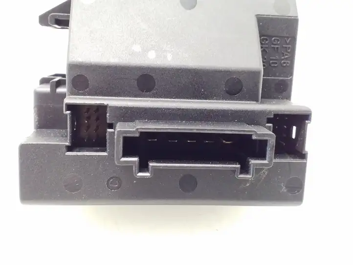 Mercedes-Benz C W203 (2000 - 2007)  A6111537779 Комплект зажигания