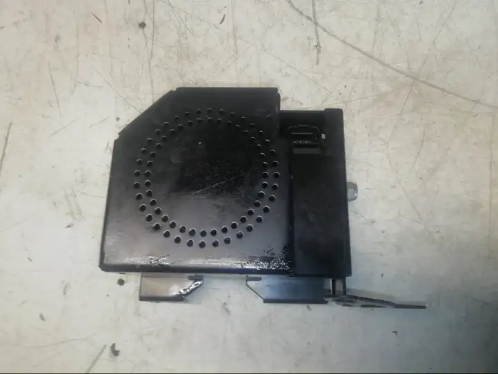 Volvo V70 (2004 - 2007)  7H2219G220BA Сирена сигнализации