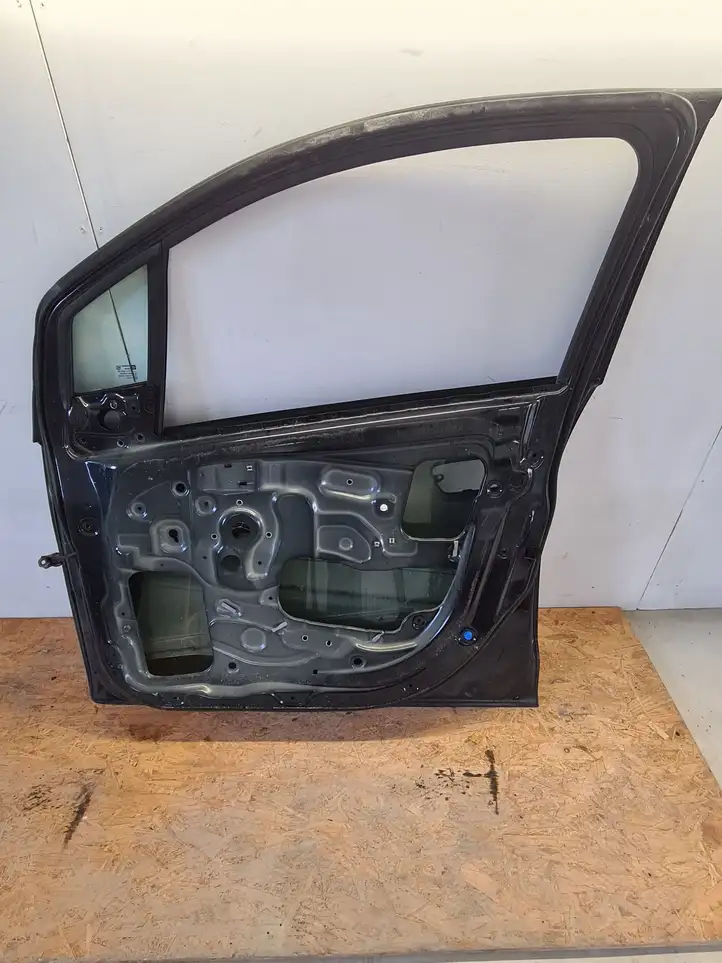 Chevrolet Spark (2009 - 2015) Дверь — фото 4