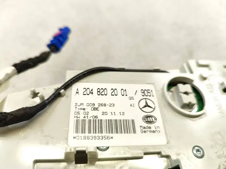 Mercedes-Benz C W204 (2007 - 2014) A2048202001 Передняя подсветка — фото 3