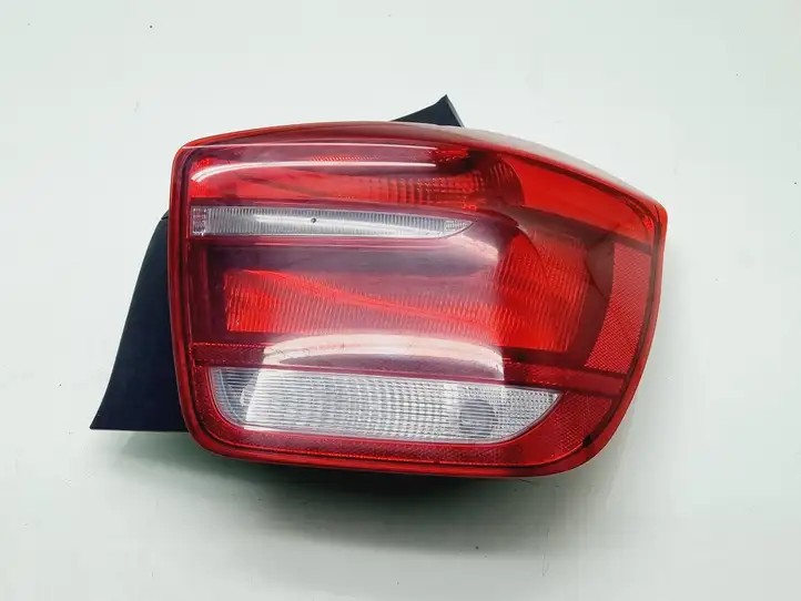 BMW 1 F20 F21 (2011 - 2019) 63217270096 Задний фонарь в кузове — фото 1