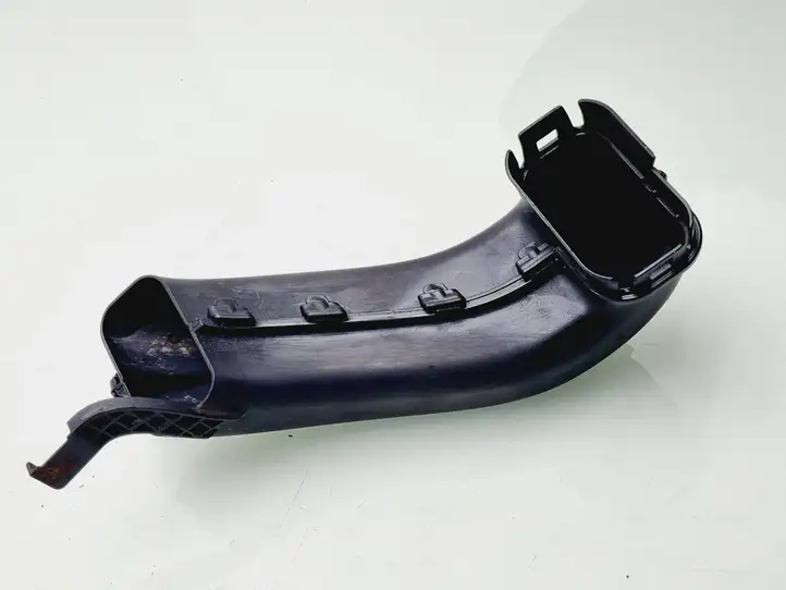 BMW 1 F20 F21 (2011 - 2019) 12317604340 Трубка подачи воздуха — фото 3
