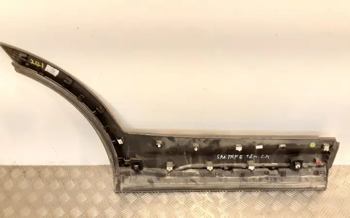 Hyundai Grand Santa Fe NC (2015 - 2018) 8773388500 Молдинги задней двери — фото 2