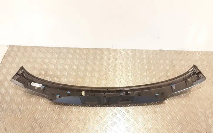Jeep Compass (2017 - ) Подсветка номера — фото 2