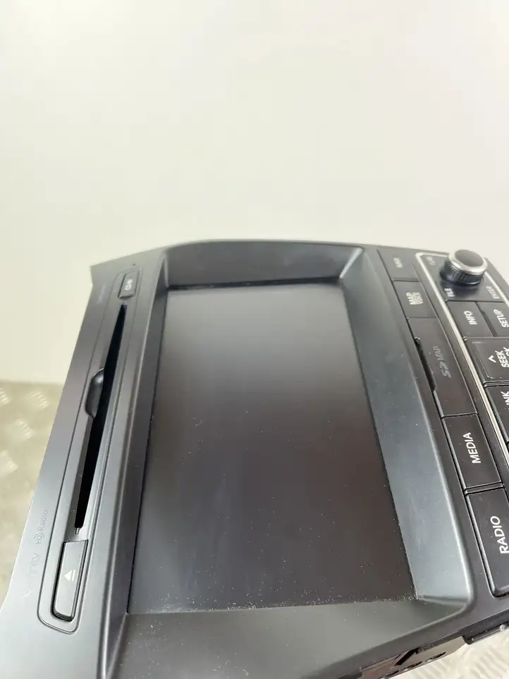 Hyundai Grand Santa Fe NC (2015 - 2018) 96560B8511NN5 Магнитола / мультимедийная система — фото 6