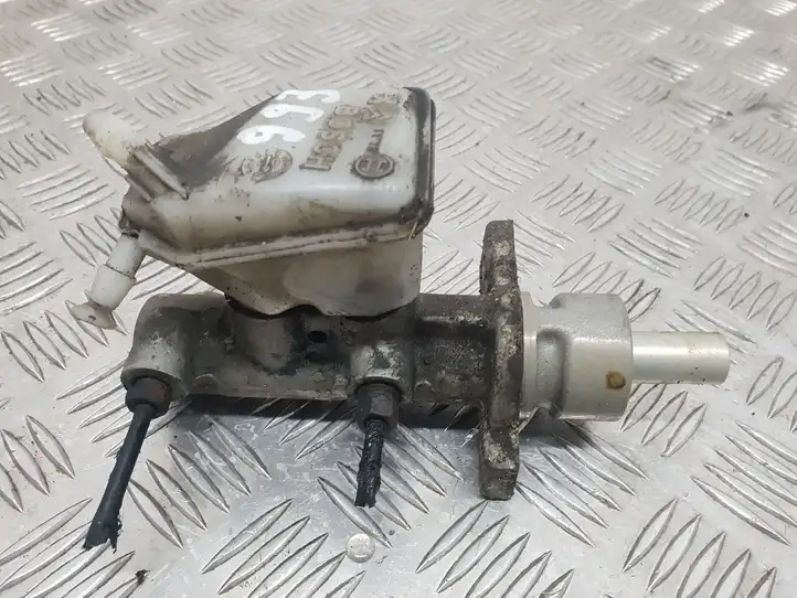Citroen Xsara Picasso (1999 - 2012) 21028799 Главный тормозной цилиндр — фото 1