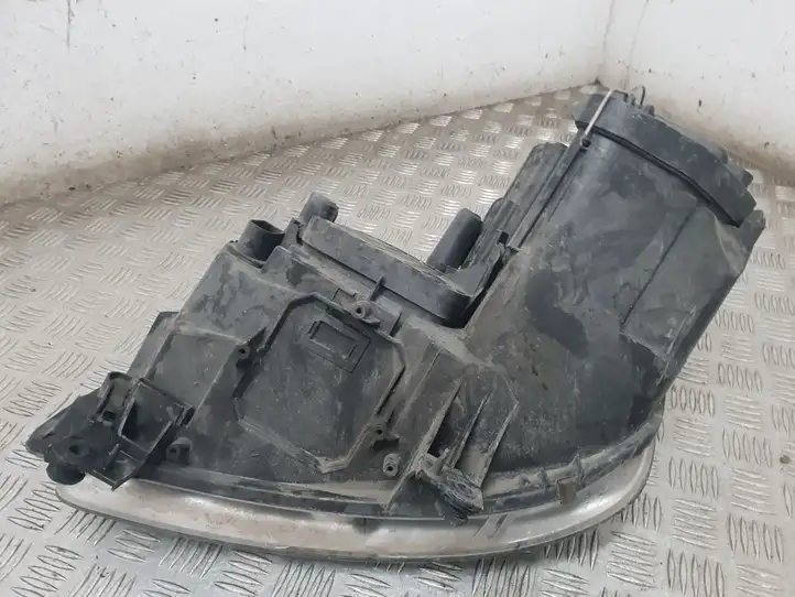Volkswagen Touran I (2003 - 2010) 1T0941006F Передняя фара — фото 3