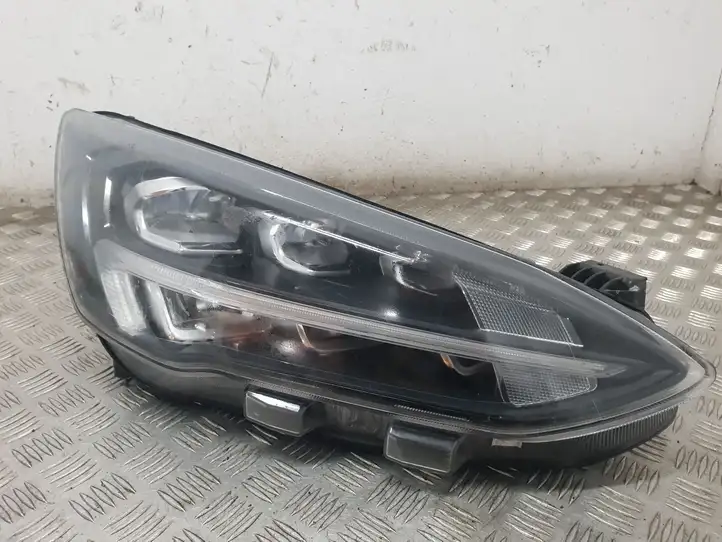 Ford Focus (2015 - 2019) JX7B13B626AE Передняя фара — фото 1