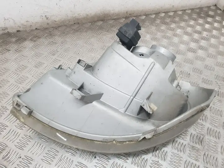 Opel Vivaro (2001 - 2006) 91165720 Передняя фара — фото 3