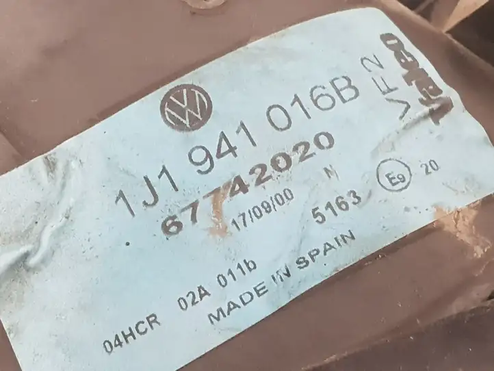 Volkswagen Golf IV (1998 - 2005) 1J1941016B Передняя фара — фото 4