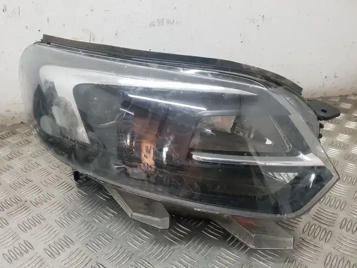 Opel Vivaro (2019 - ) 983283648000 Передняя фара — фото 1