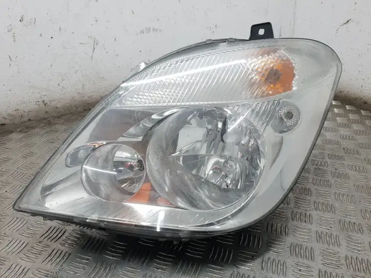 Mercedes-Benz Sprinter W906 (2006 - 2018) A9068200161 Передняя фара — фото 1
