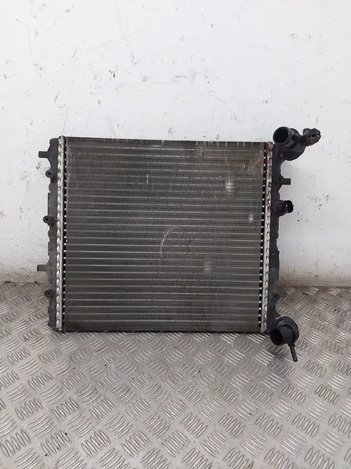 Skoda Fabia Mk1 (6Y) (1999 - 2007) 150790070F02 Радиатор охлаждающей жидкости двигателя — фото 2