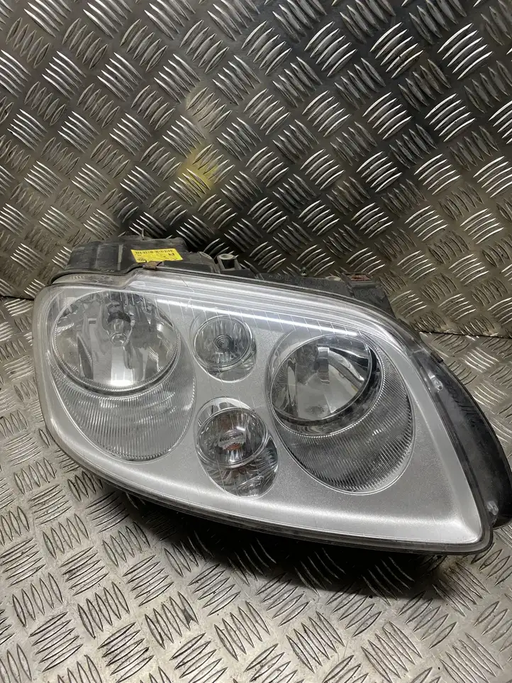 Volkswagen Touran I (2003 - 2010) 0301205202 Передняя фара — фото 1