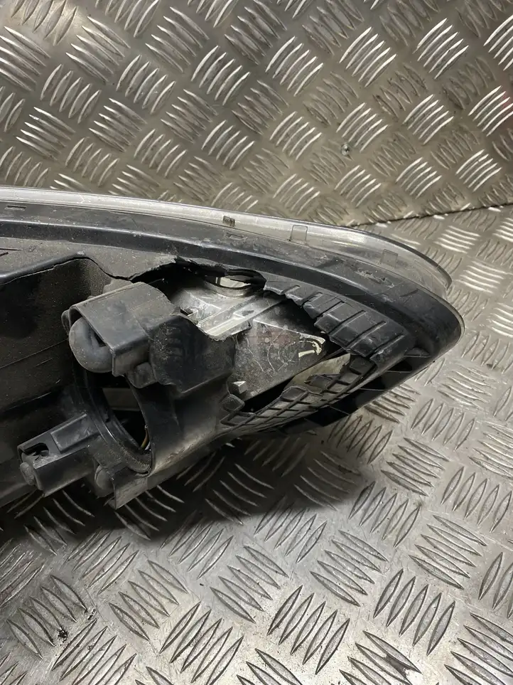 Hyundai i20 (PB PBT) (2008 - 2012) 01042099900010 Передняя фара — фото 2