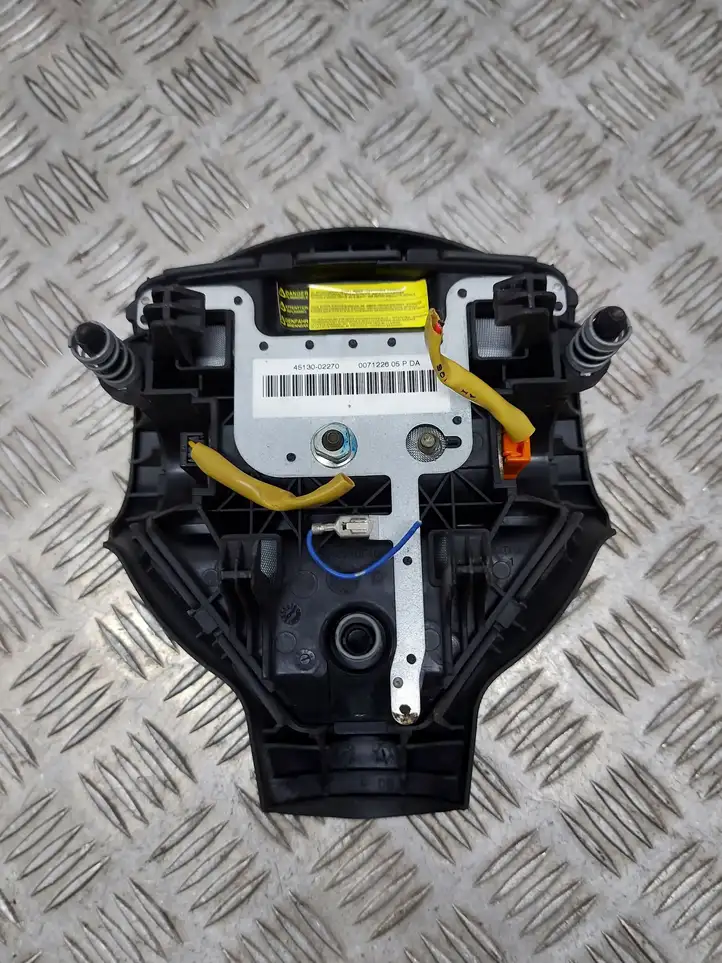 Toyota Corolla E120 E130 (2004 - 2007) 4513002270 Подушка безопасности руля — фото 3