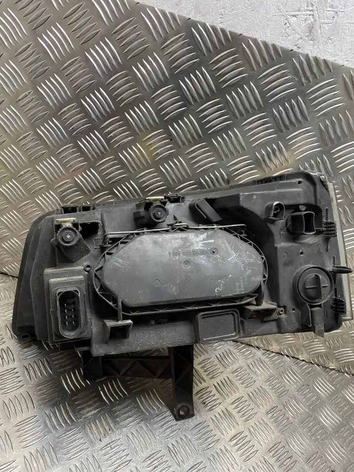 Volkswagen Sharan (2003 - 2010) 0301195202 Передняя фара — фото 3