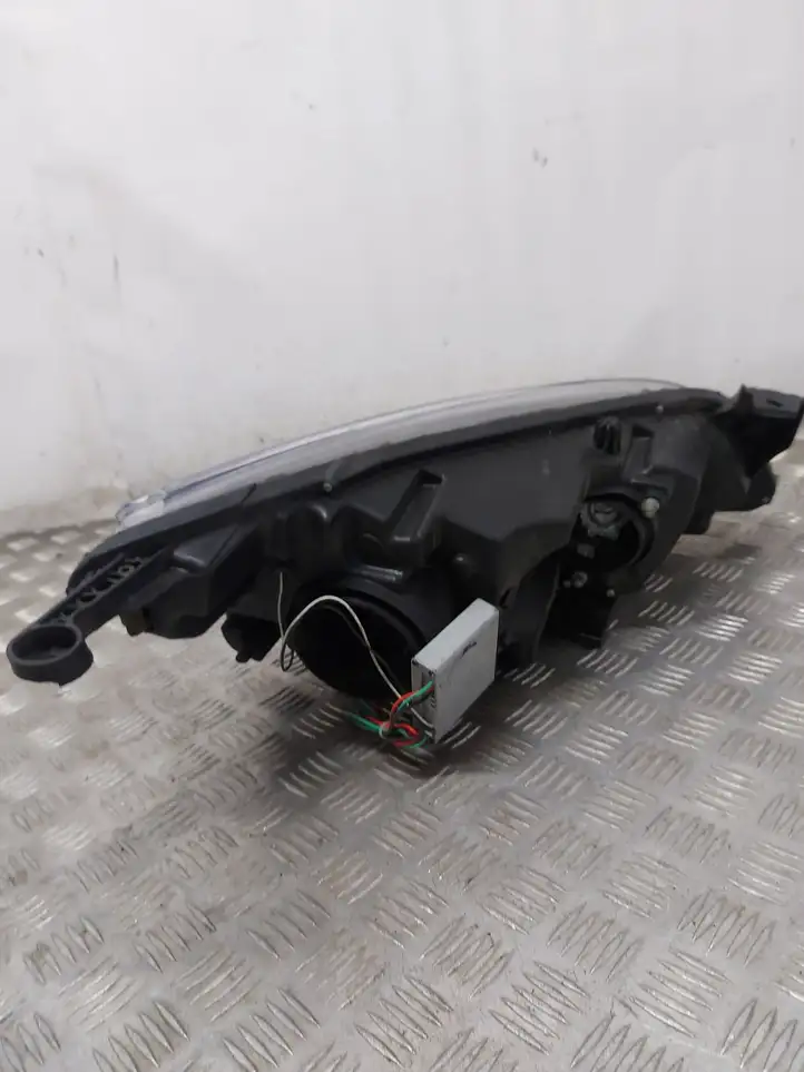 Opel Astra J (2009 - 2012) SK3482ATRJ09 Передняя фара — фото 2