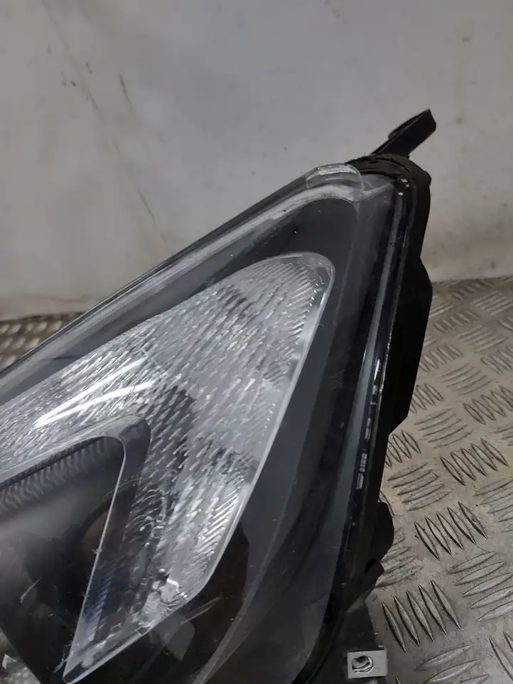 Opel Astra J (2009 - 2012) SK3482ATRJ09 Передняя фара — фото 3