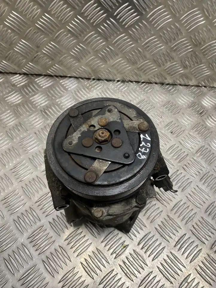 Mazda 3 I (2003 - 2006) 0272207421 Компрессор (насос) кондиционера воздуха — фото 1