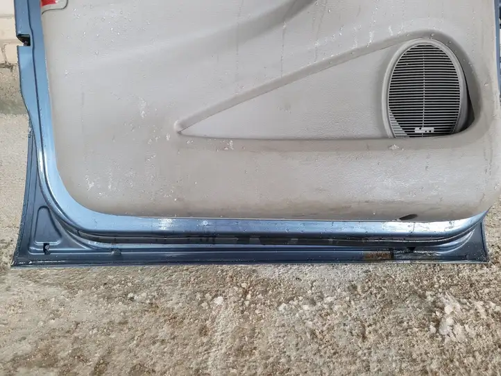 Chrysler Voyager (2001 - 2004) Дверь — фото 4
