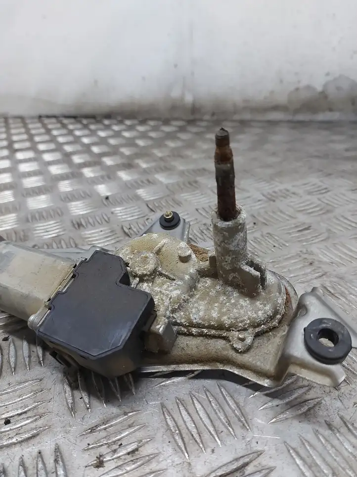 Toyota Corolla E120 E130 (2004 - 2007) 8513013120 Стеклоочиститель заднего стекла — фото 3